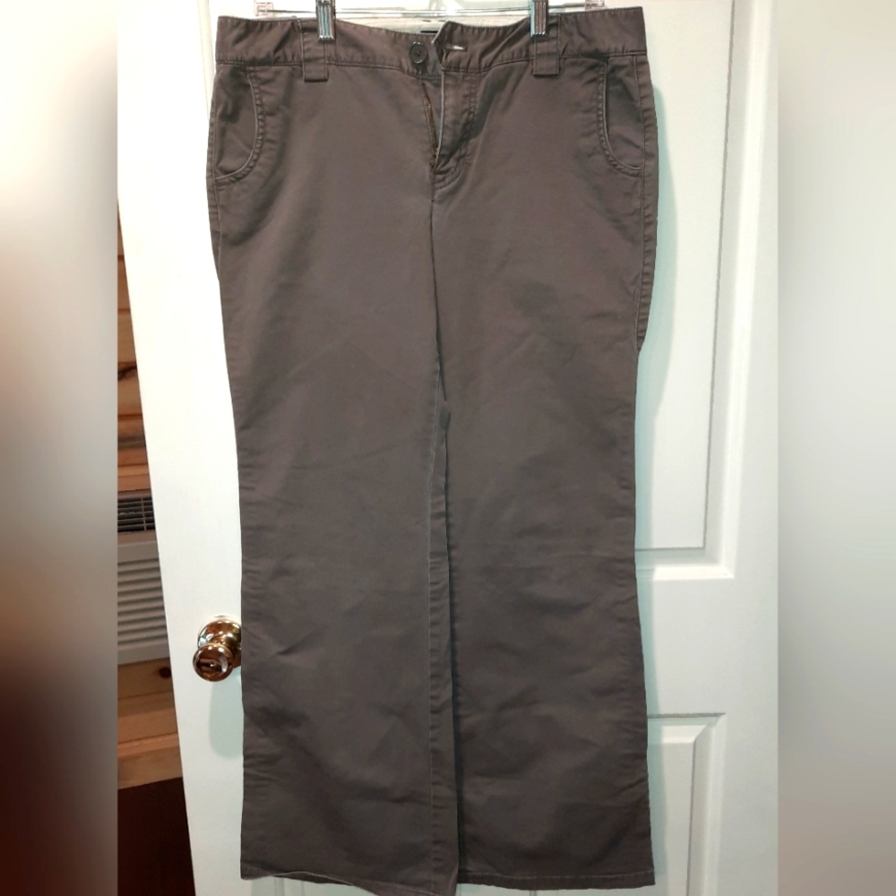 Gap Womans Stretch Gray Pants size 10 Bootcut Casual